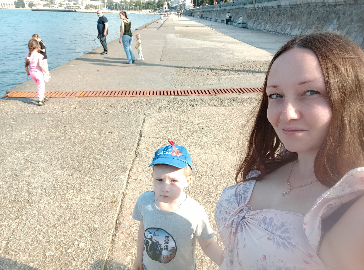 Гуляем по набережной Ялты. Все фото в публикации - авторские