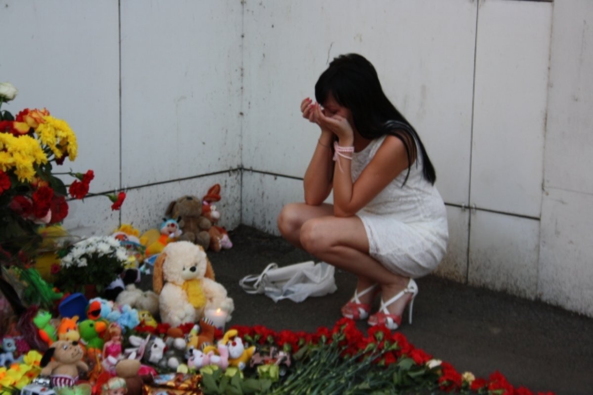    На честном слове и на одном винте.