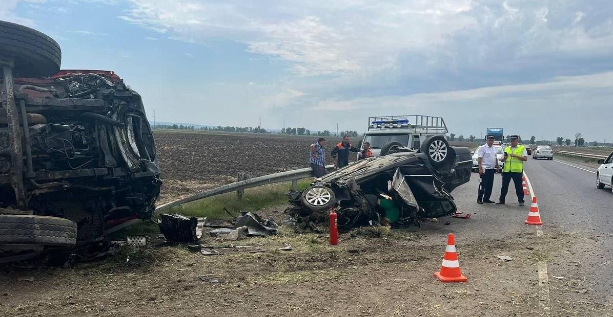 Фото дтп автобуса и грузовика