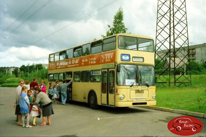 Двухпалубный автобус ман