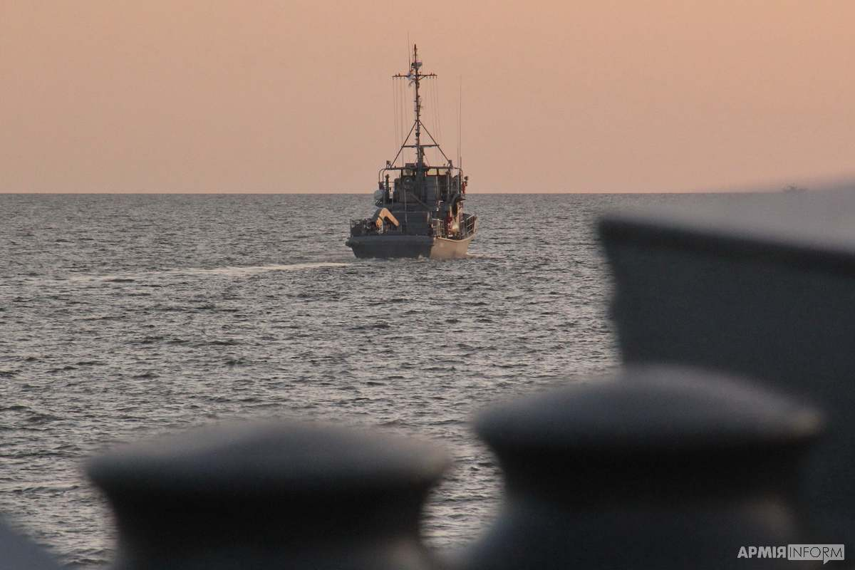 Катеров ушел. Корабли в Азовском море. Корабли в черном море. Российские корабли в Азовском море. Украинские военные в черном море.