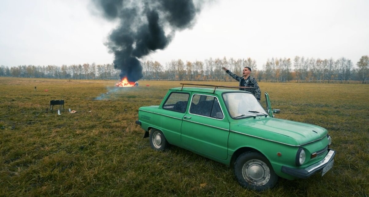 В Ставрополе сожгли Мерседес