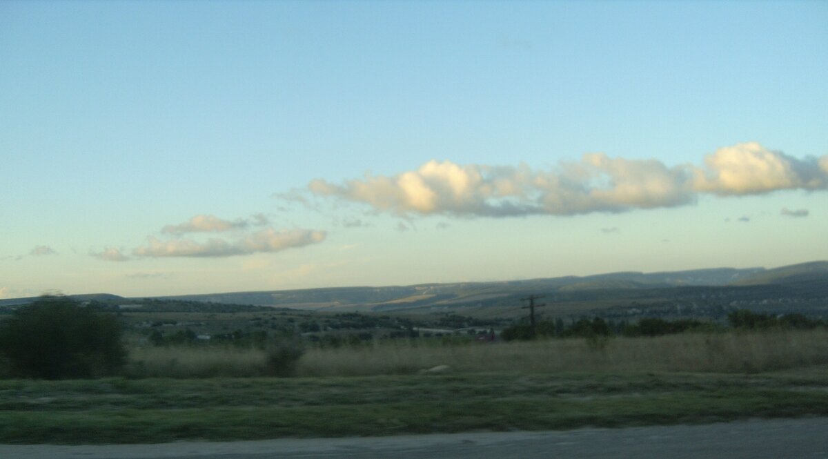 Крым. Пейзажи из окна автобуса. Личное фото автора.