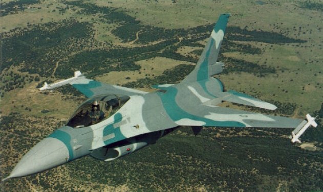 Истребитель F-16 C ВВС Индонезии 