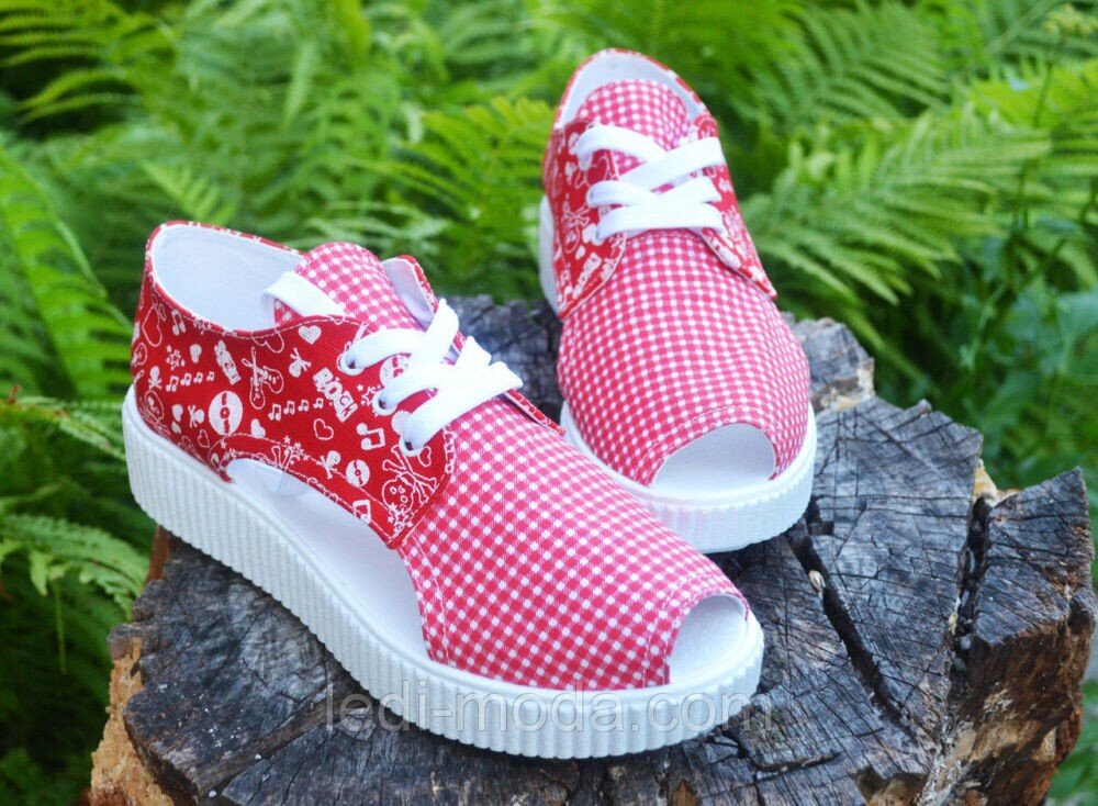 модные кроссовки женские 2024 лето. кроссовки мужские тренд 2022-2023. кроссовки 2023 женские тренды. кеды 2023 тренд найк. кроссовки женские тренд 2024 года.