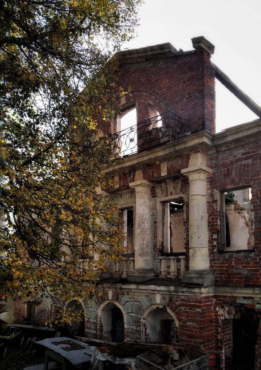 Дединово. Дом купцов Хромовых.