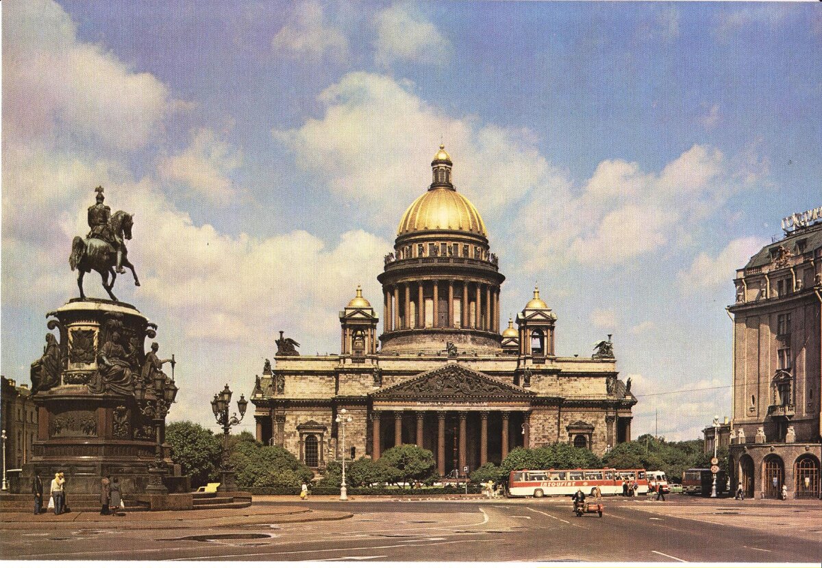 Исаакиевский собор в Санкт-Петербурге архитектура