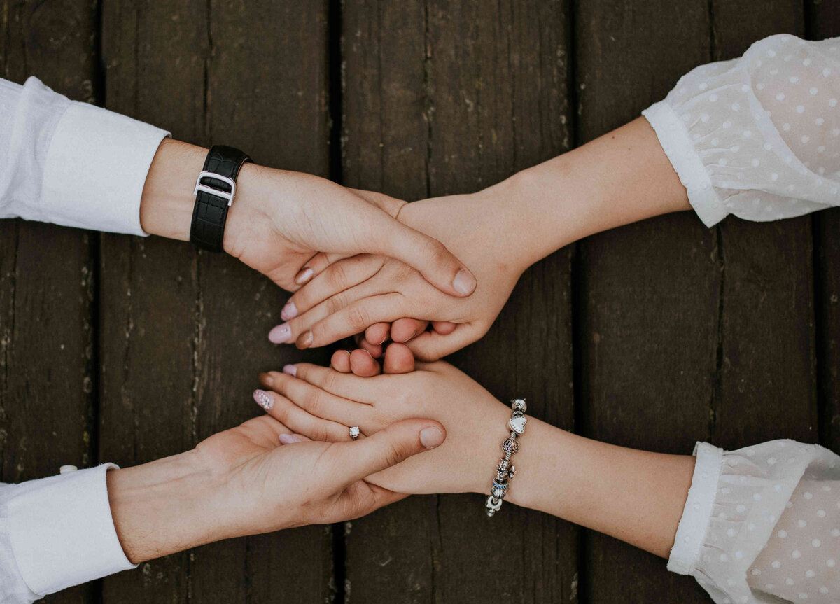 Одинаково хорошо владеть обеими руками жизненно необходимое качество в условиях постоянного проживания в экстремальном климате Якутии