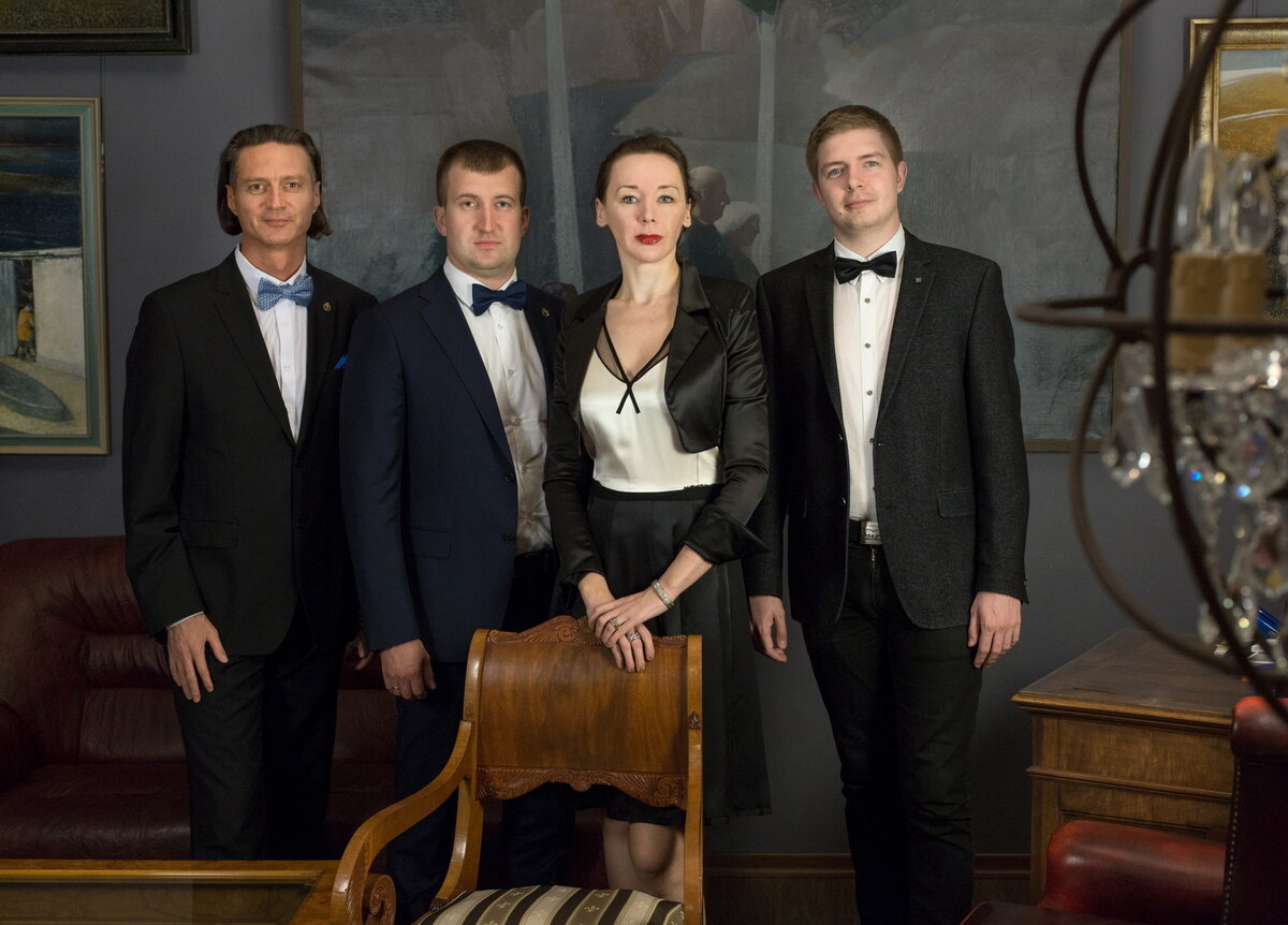 Юлия Вербицкая-Линник и партнеры / Фото: Legion-Media