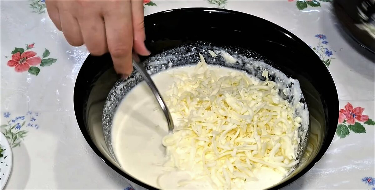 Быстрый Завтрак — Смешала и на Сковороду! Вкуснейший Пирог на завтрак.