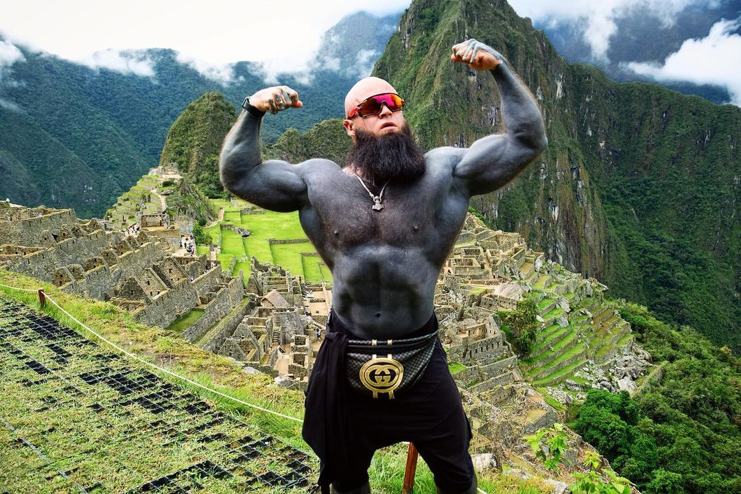 Двойной бицепс спереди от Владимира. 