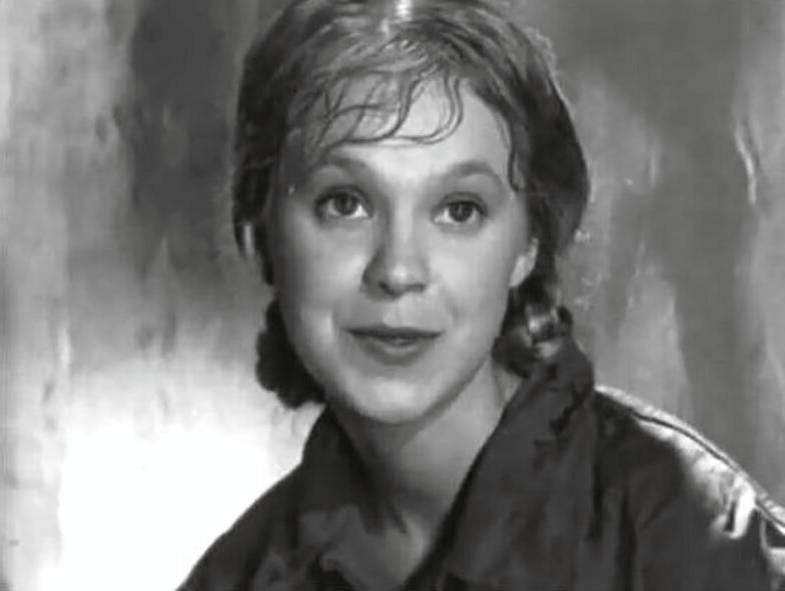 Ольга Сошникова в фильме "Неподсуден"