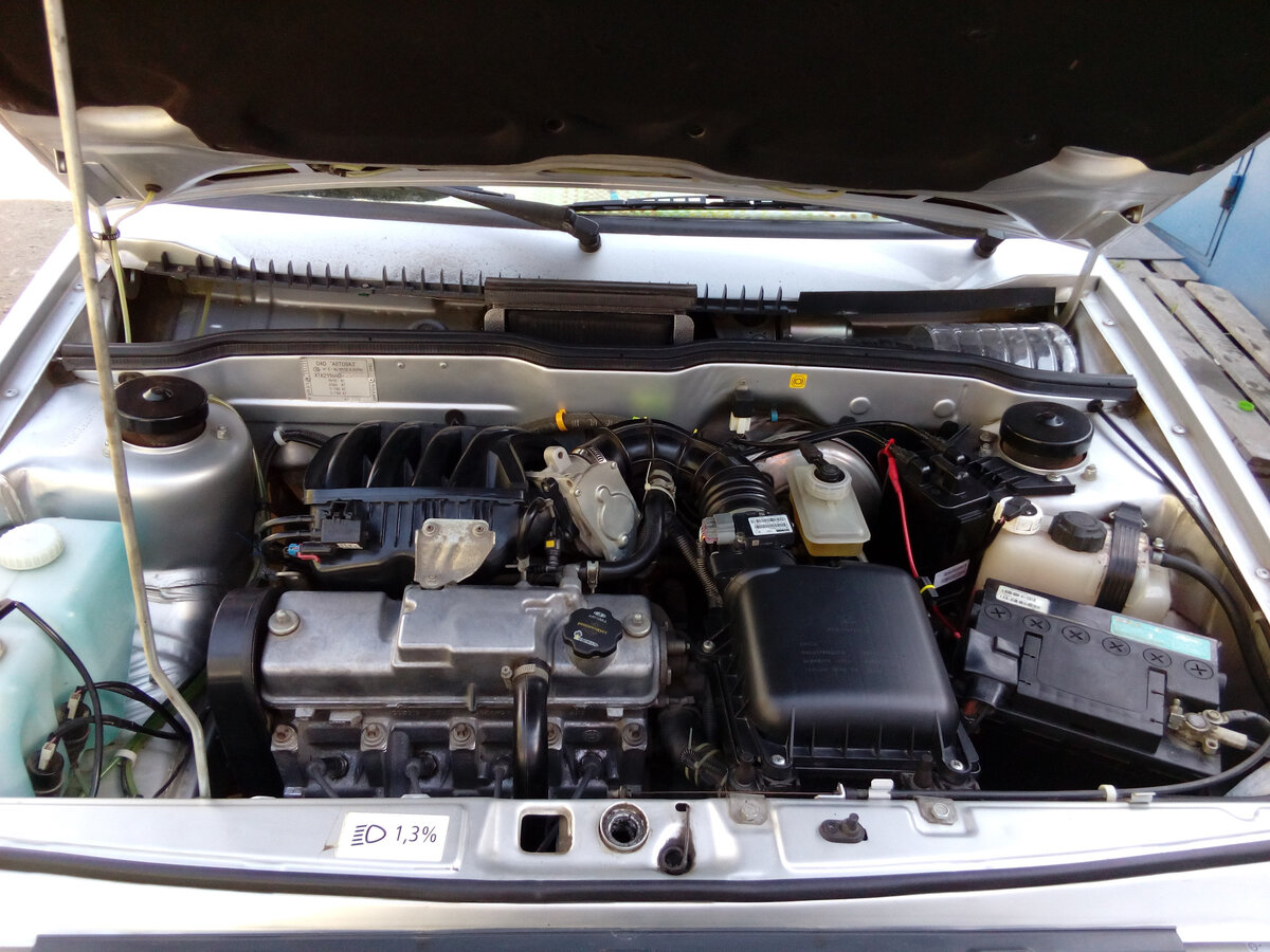 Под капотом у данного аппарата