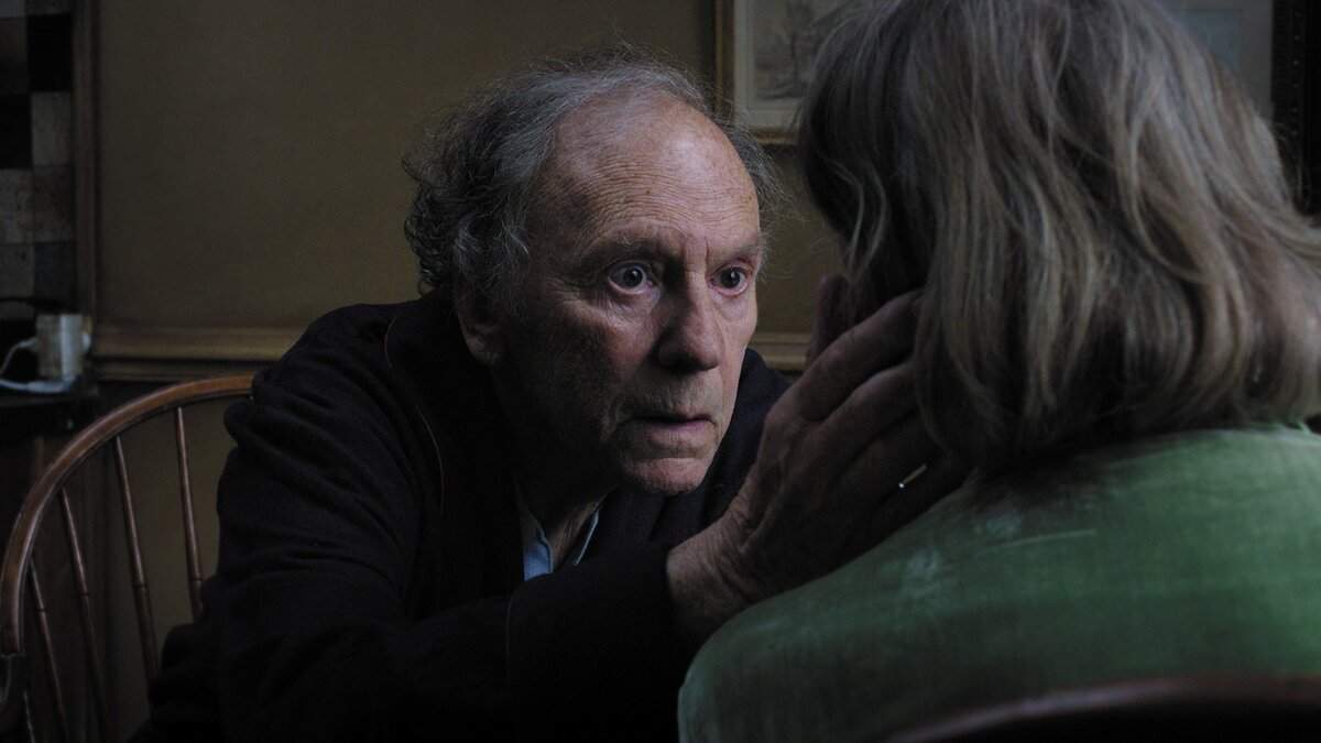 Кадр из фильма "Любовь", 2012 г.