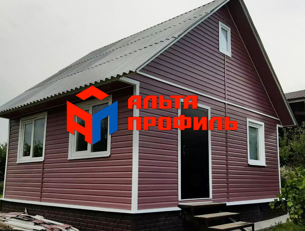 КАНАДА ПЛЮС, Акриловый сайдинг  Премиум, цвет Гранатовый
Источник фото: профиль Инстаграм @saiding_plus.by