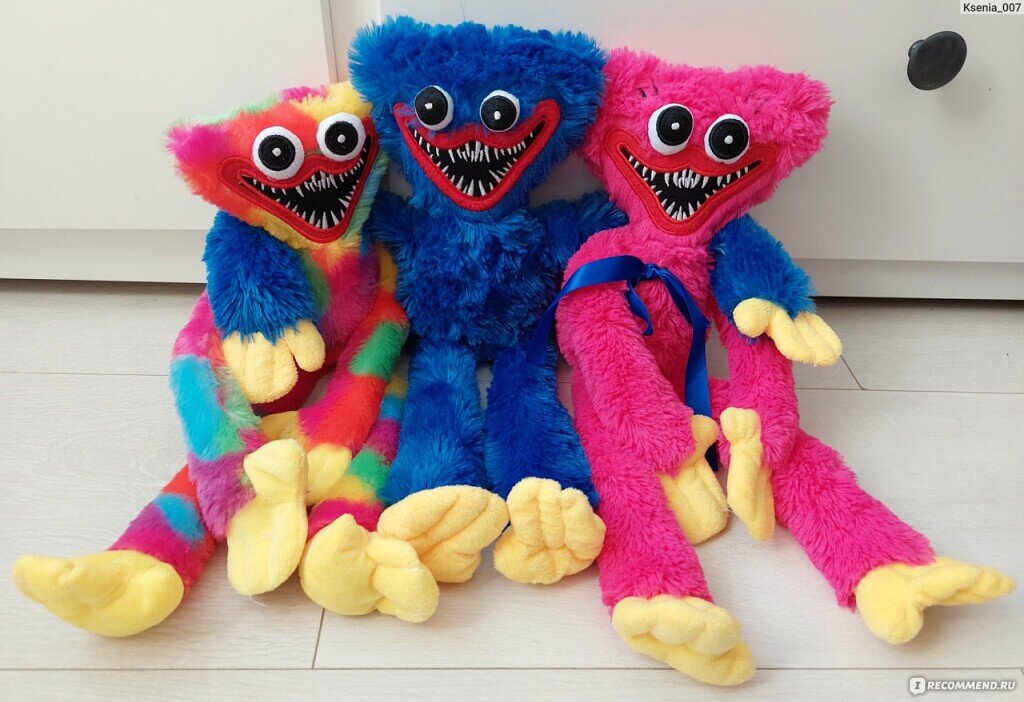 Хаги- ваги, Киси- МИСИ и их дочка, как её зовут- не знаю. Сын в восторге от этих персонажей. 