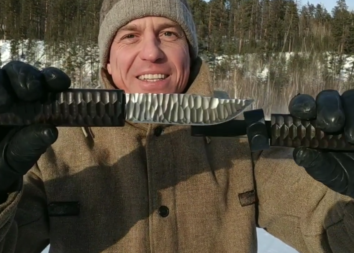 История одного ножа