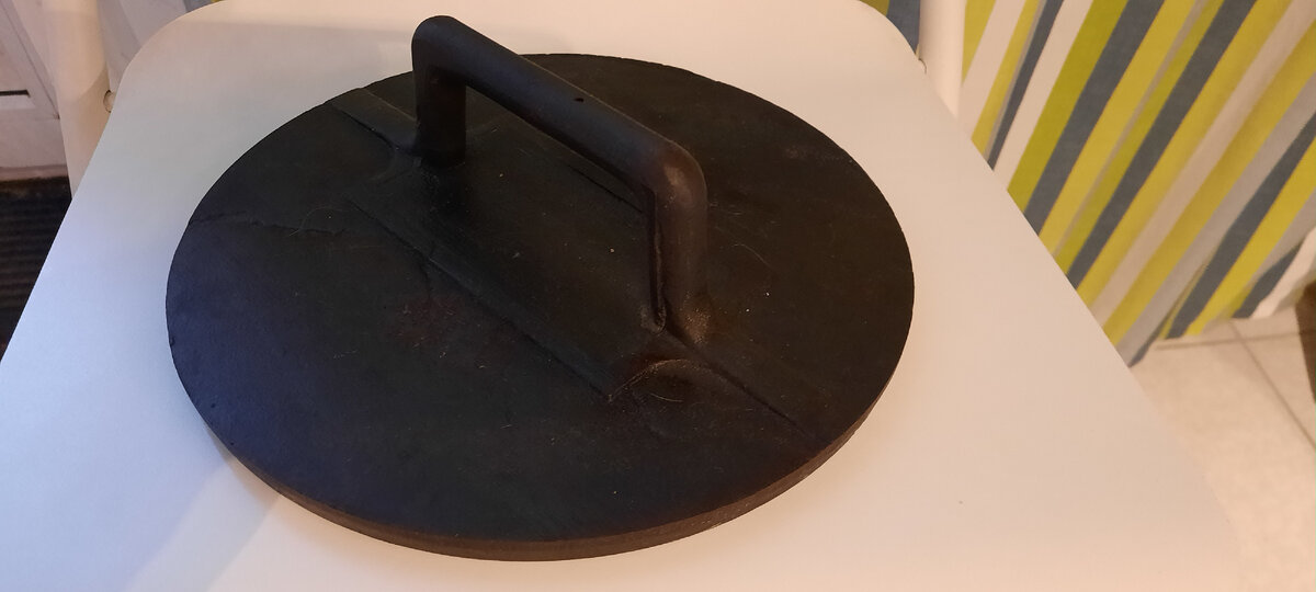 "Крышка пресс. Чугун. СССР." фото автора