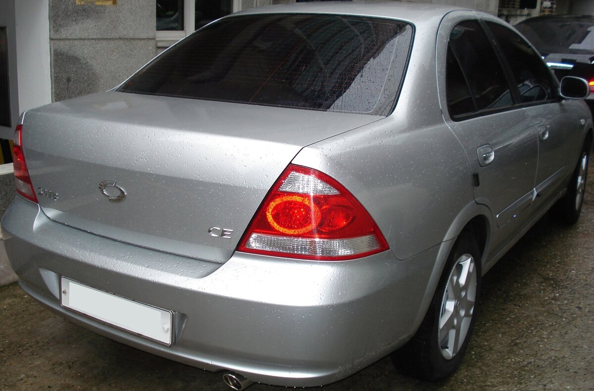 Nissan Almera Classic, популярный вариант, как для начинающих, так и более продвинутых