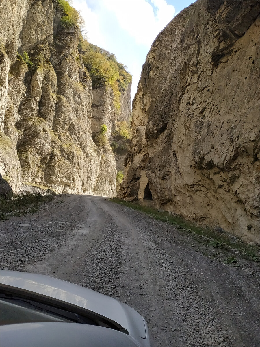 Кармадонское ущелье фото сейчас