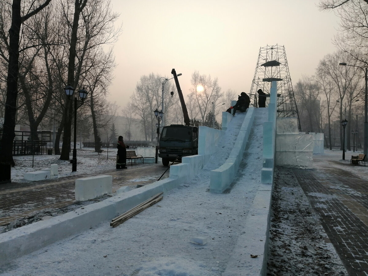 Снежным городкам, каткам и праздничным ёлкам — быть! | Абакан 24|Новости|Информационный  канал | Дзен