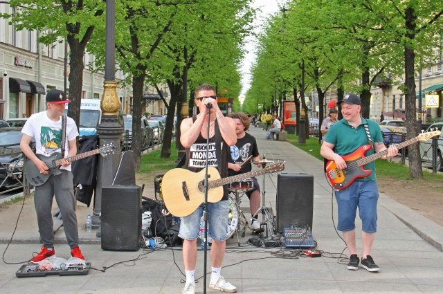    Что за регламент для музыки приняли в Петербурге?