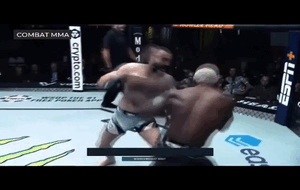 Роман Долидзе нокаутирует своего соперника