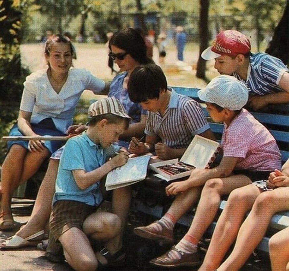 Жизнь советского ребенка. Советское детство. Советские дети летом. Счастливое советское детство. Счастливые советские дети.