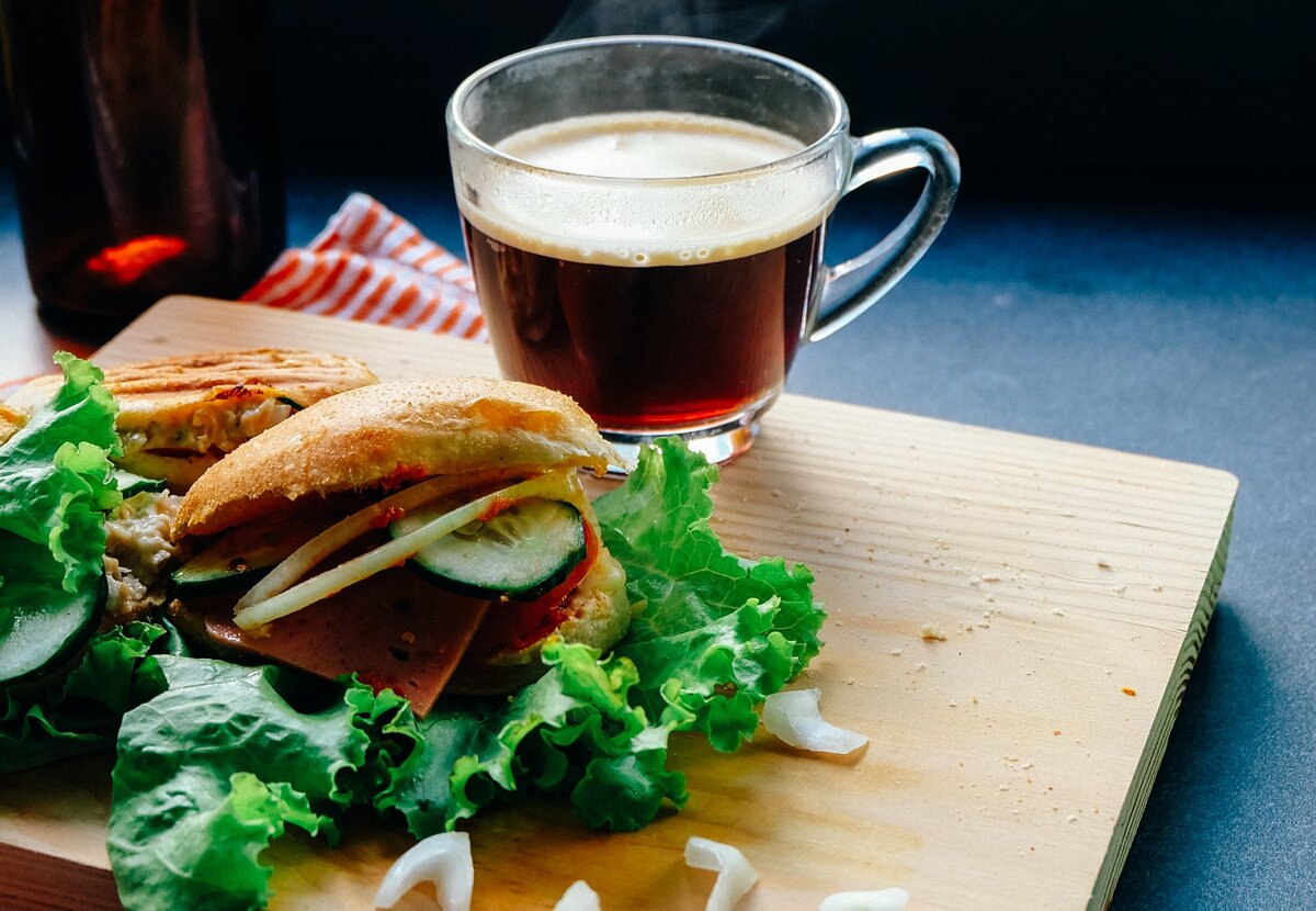     5 нездоровых сочетаний продуктов, от которых портится кожа