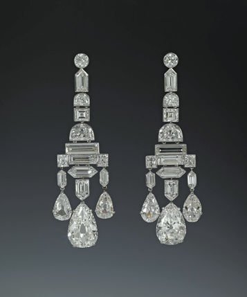 Серьги Маргарет Гревилл, Картье, 1929. (с)  Из Королевской коллекции