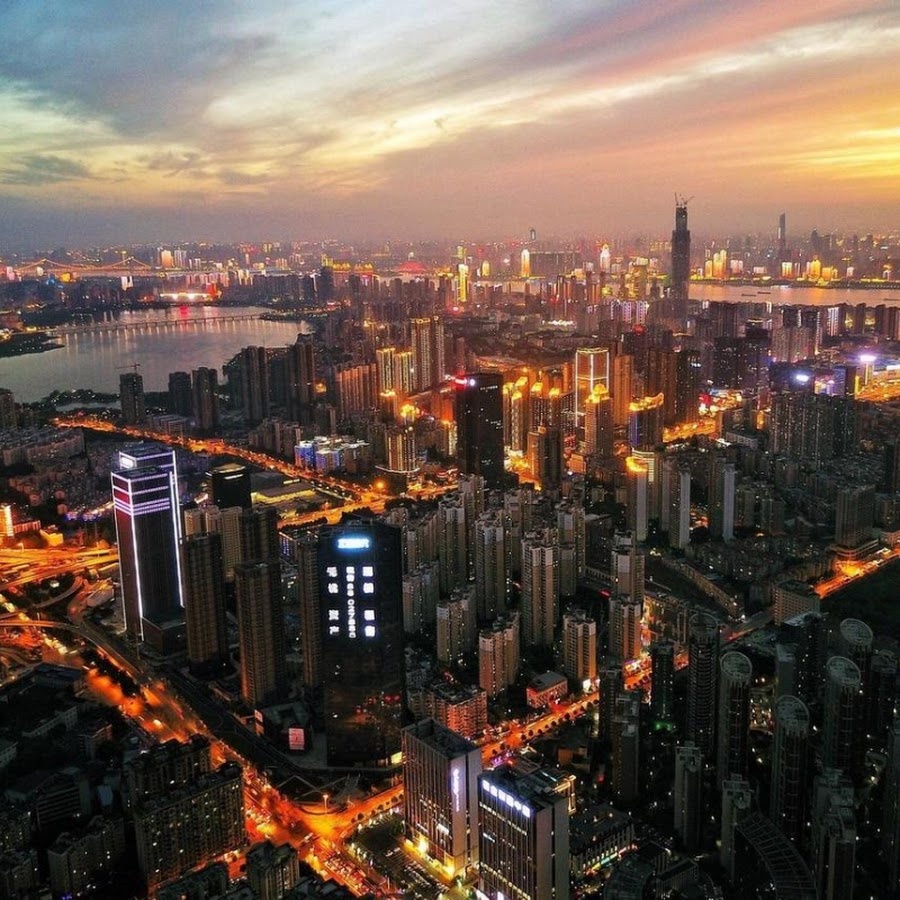 Город Ухань.