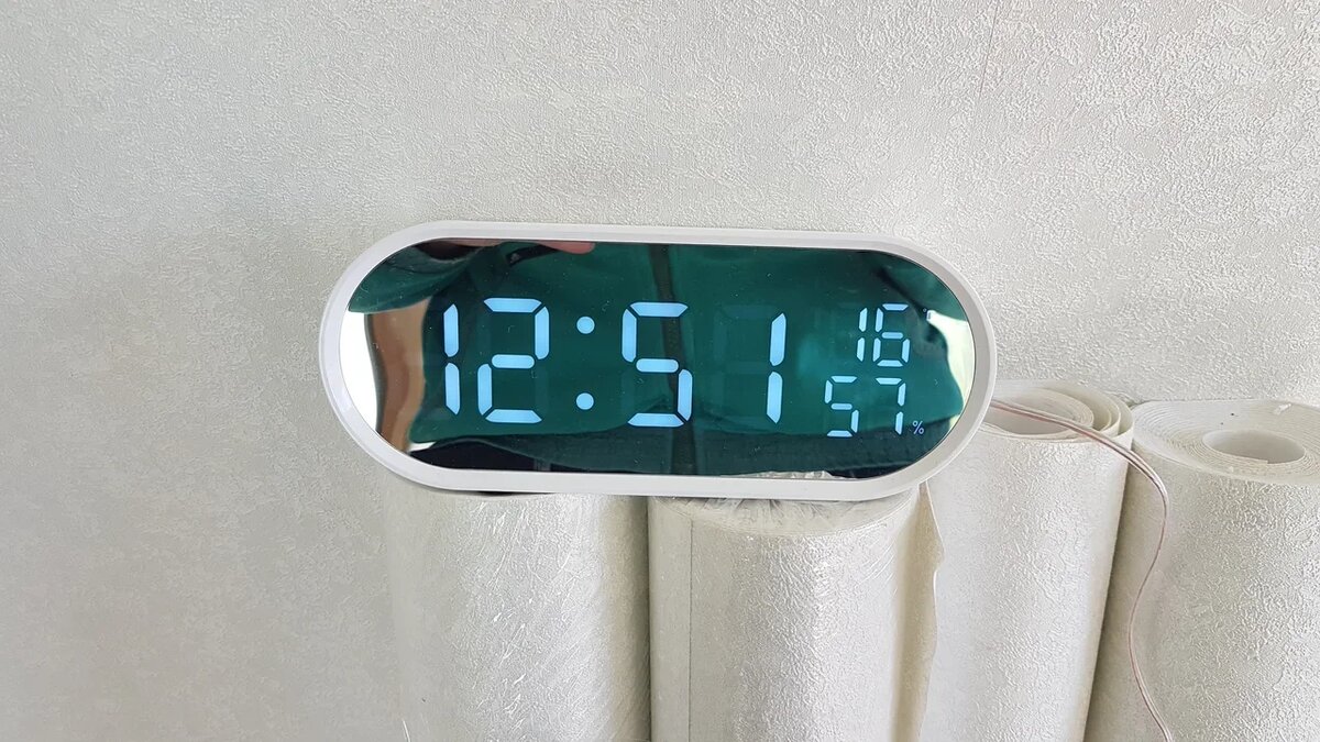 Бренд неизвестен) Стоимость около 1000 рублей