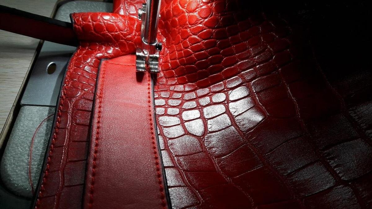 ремонт кожаной сумки