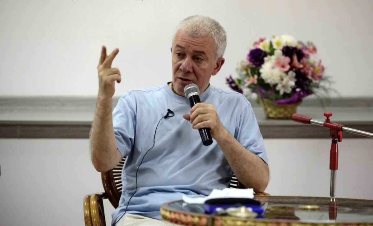 александр хакимов. чайтанья чандра чаран. хакимов р г. хакимов александр геннадьевич. хакимов р г.