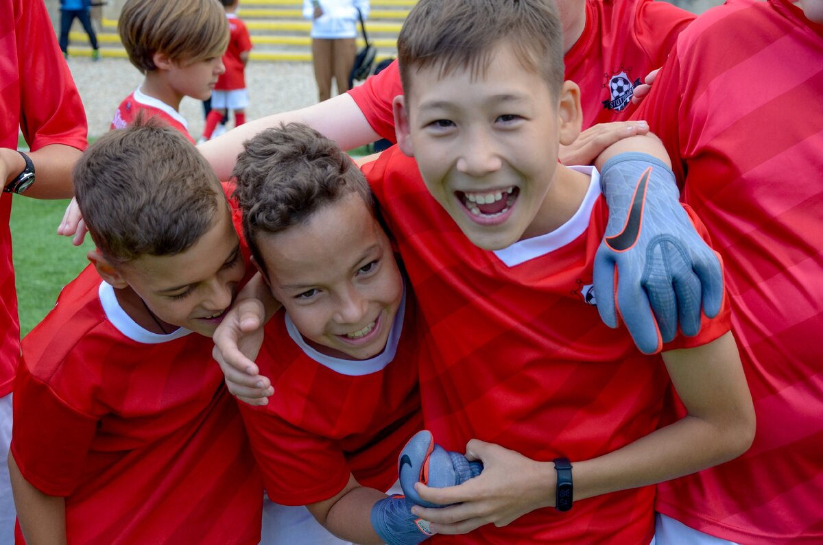 Футбольный лагерь для детей.