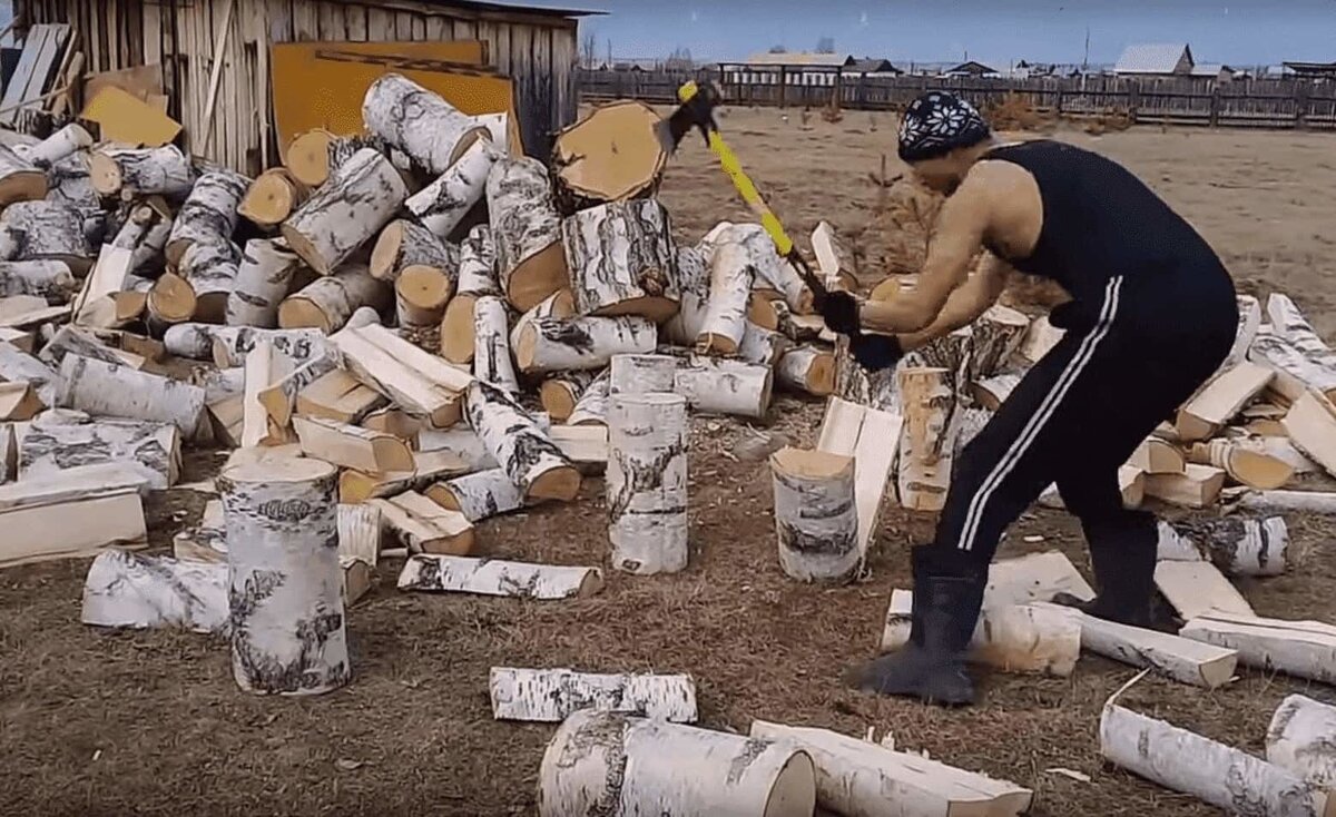 Хоть размялся! Перед больничкой-то! 