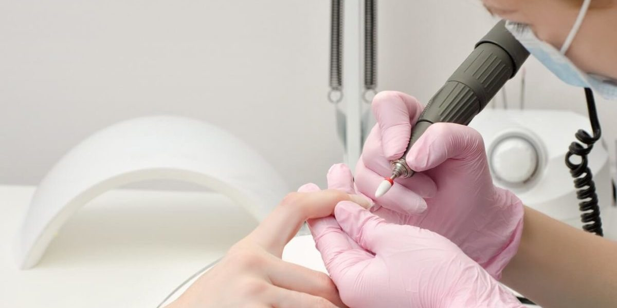 Взято из https://nails-mag.ru/manikur/apparatnyy-otvety-na-voprosy/