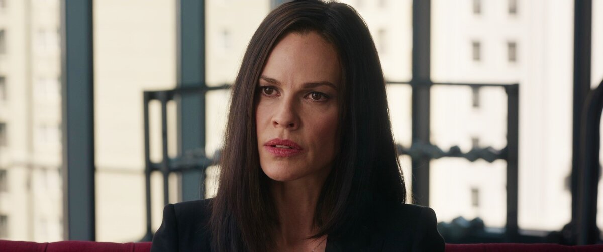 Забавно, что у Хилари Суэнк еще и имя Хилари. Кадр из фильма "Охота".