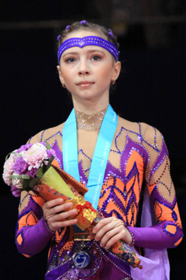 Полина Шелепень