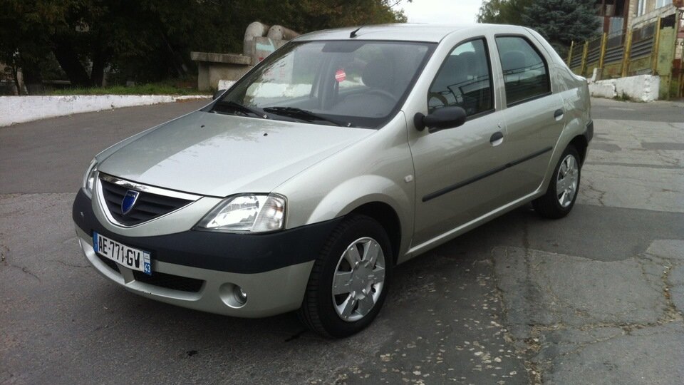 Рено логан 2006 года авито. Дачия Логан 2006. Dacia Logan 1 поколения. Дача Логан 2006. Рено Логан 1.4 mpl.