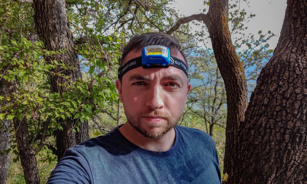 Деньги ищу с фонариком