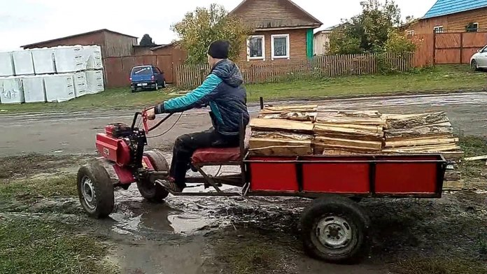 Нужны ли права на мотоблок и со скольки лет можно управлять