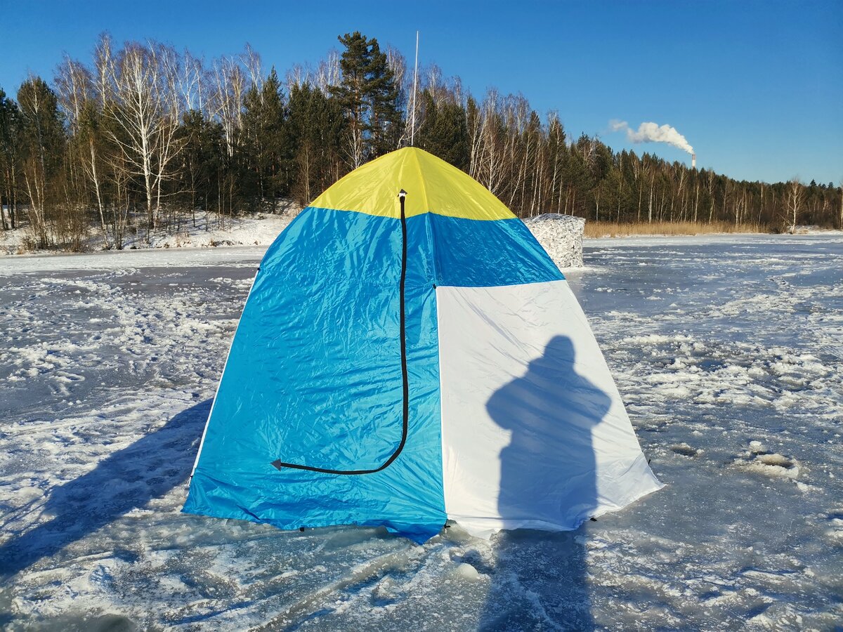 Общий вид палатки в установленном состоянии.