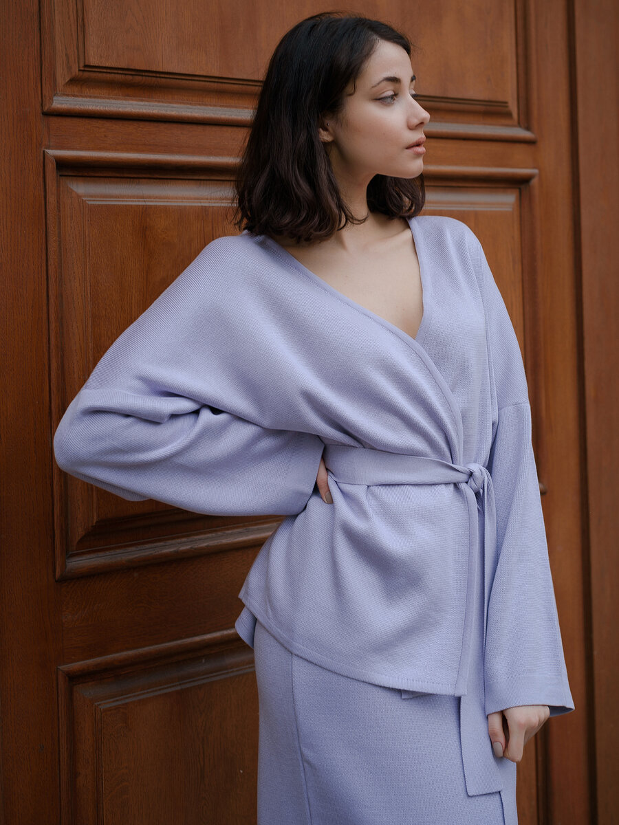 Трикотажные варианты: удобно дома, актуально на улице