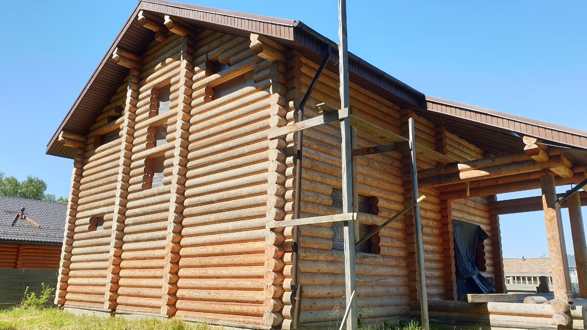 Сруб под усадкой