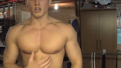 Lower pecs Machine