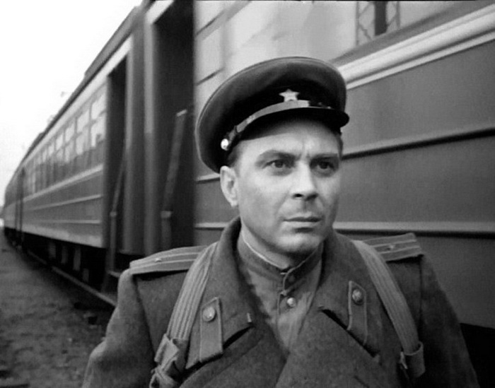Несмотря на отчаяние, она отпустила его к другой, но он вернулся обратно. Евгений Матвеев и его земная любовь3