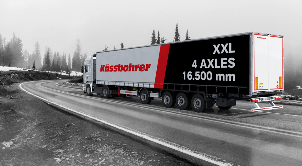 Kässbohrer разработала новый тентованный, K.SCX XXL только для России с дополнительным 21% мощности нагрузки.