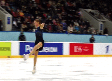 Майя Хромых в короткой программе (источник - youtu.be/bzbk9CHI3K8)