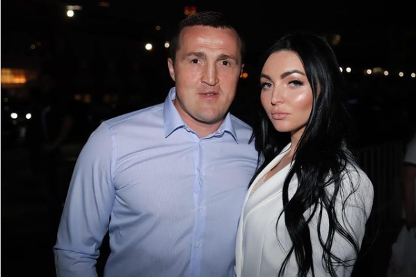 С кем встречается лебедев Финалист шоу "Замуж за Бузову" Денис Лебедев оставил бывшую жену с кучей долгов